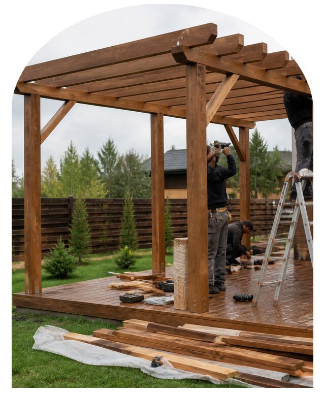 Строительство перголы на участке под ключ в Вятских Поляне